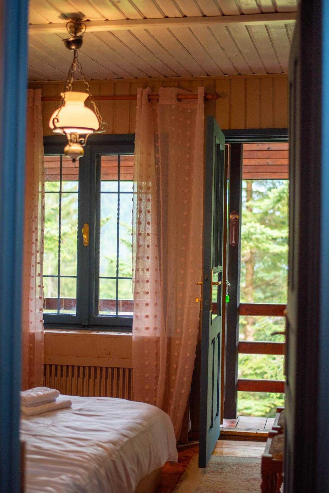 Villa Sara In Sinaia Near Peles & Gondola Ngoại thất bức ảnh